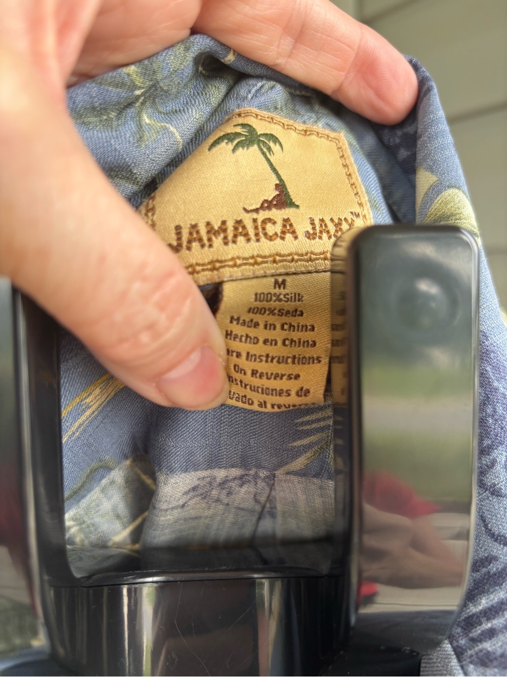 Jamaica Jaxx Men’s M 100% Silk Hawaiian Shirt Blue Hibiscus Palm Tropical - Picture 4 of 6